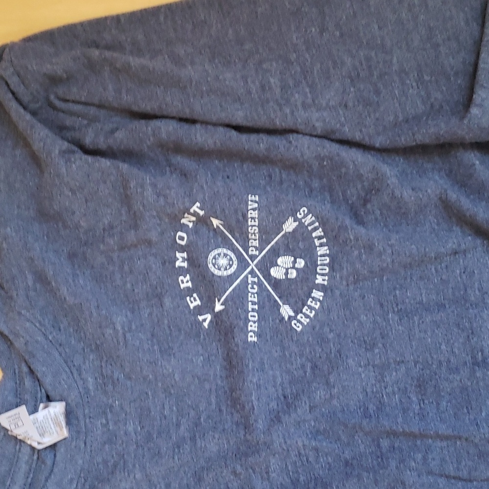Vermont Tee - Picture 2 of 3